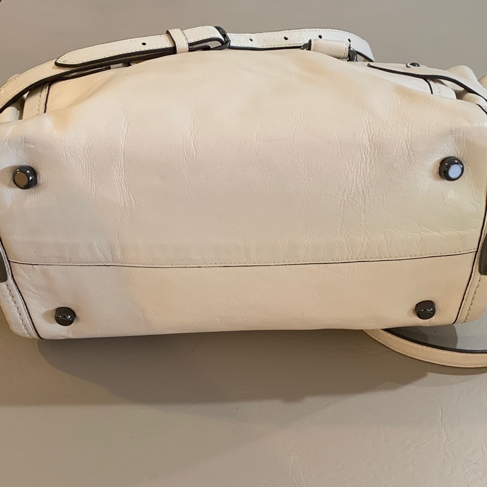 Coach Swagger Cream Leather Carryall Satchel - Picture 5 of 16